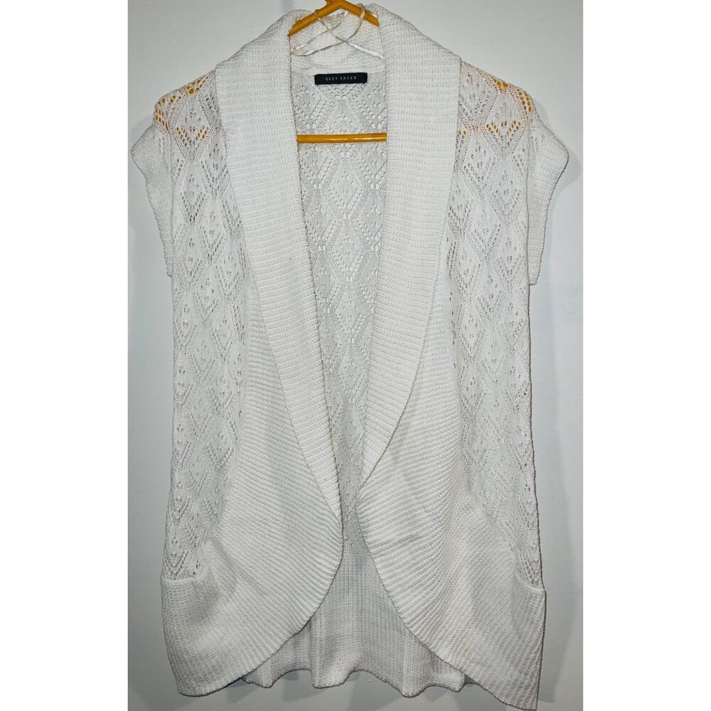 Suzy Shier White Knit Sleeveless Cardigan Womens Size Medium